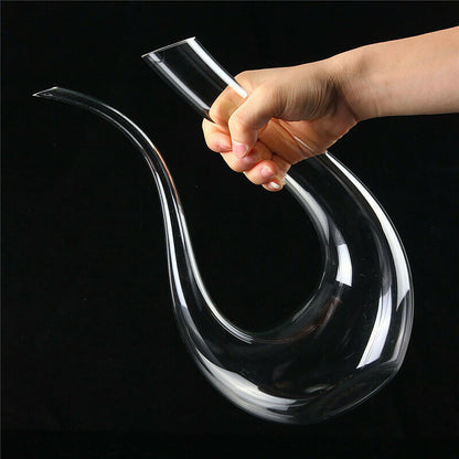 Engraved Wine Decanters - U Shape Horn - aartsengravery